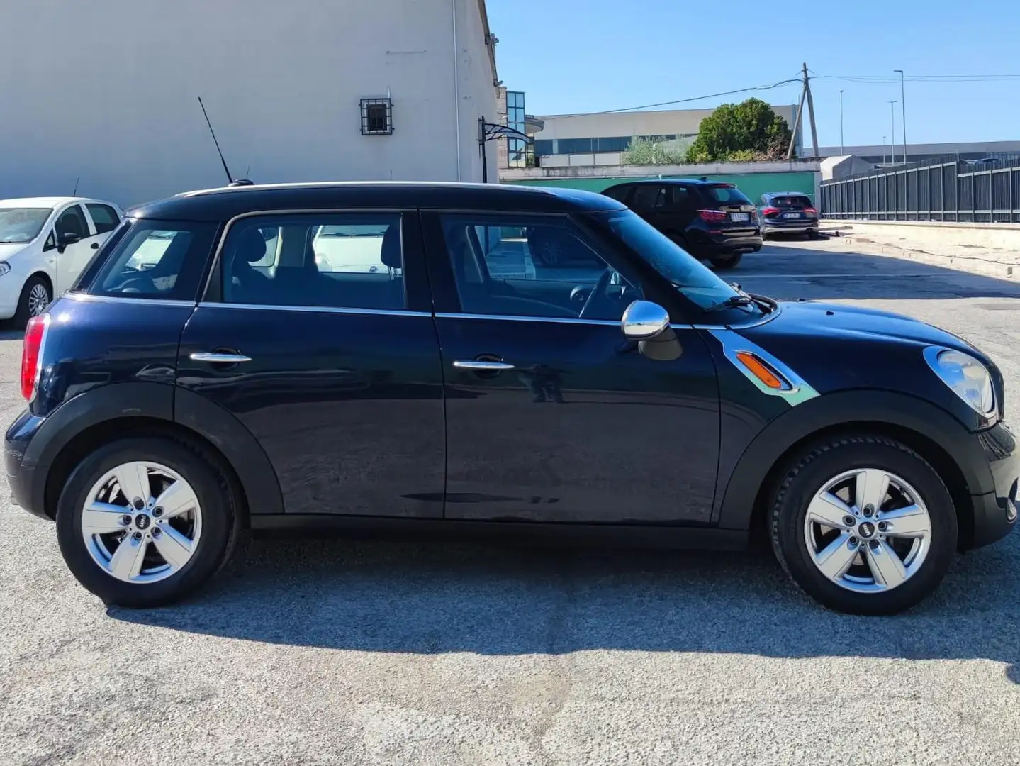 MINI Cooper D Countryman R60 2.0 Autovettura Blauw - 2