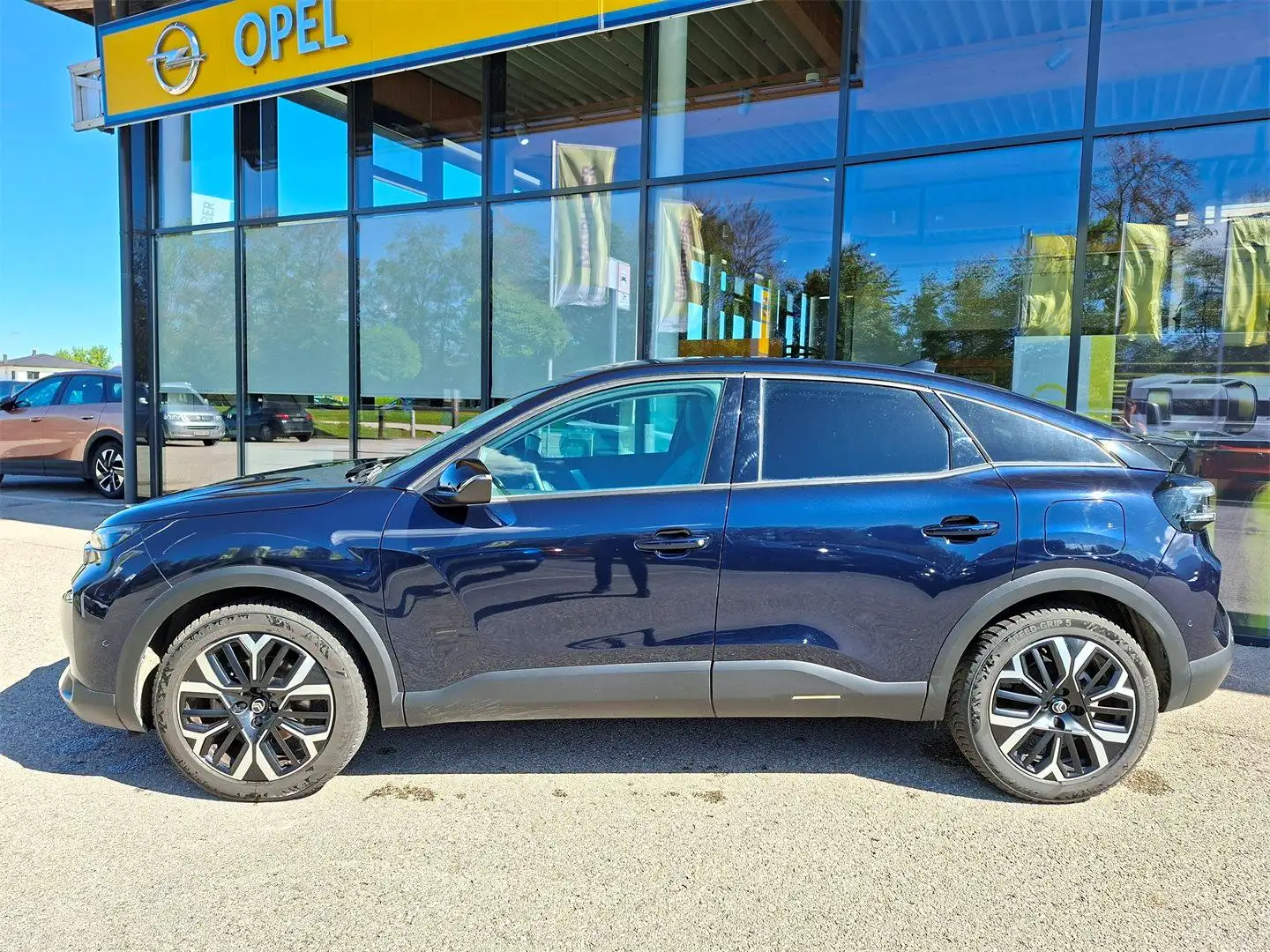 Citroen C4 Pure Tech 130S&S EAT8 Max Blau - 2