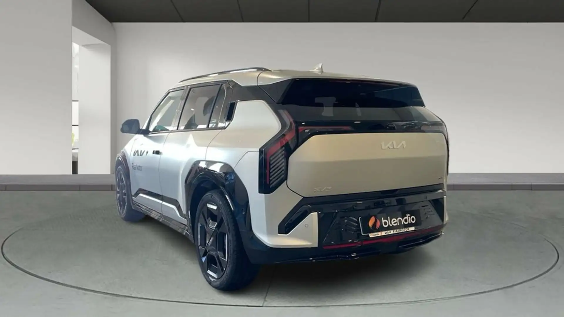 Kia EV3 BEV 81KWH 150KW GT-LINE AUTO 204 5P Argent - 2