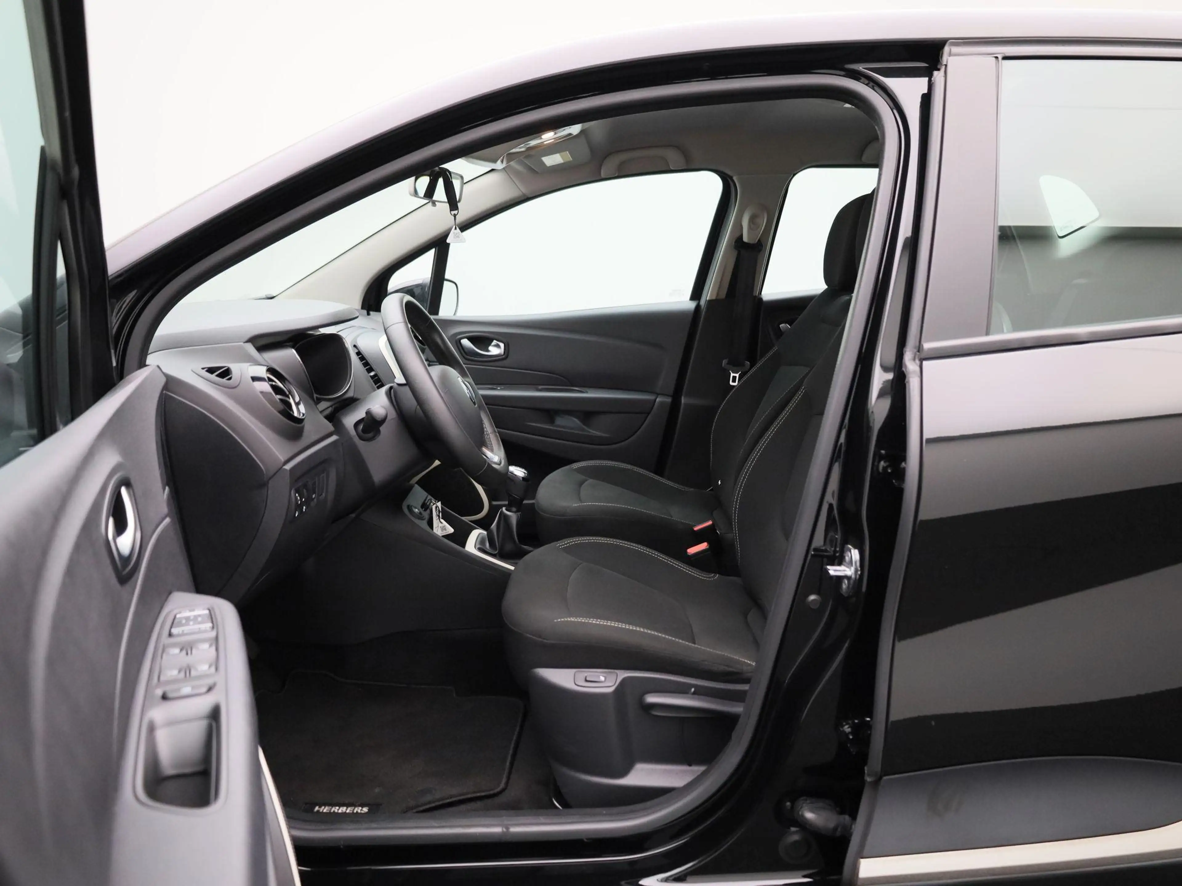 Renault Captur 0.9 TCe Limited | Airconditioning | Stoelverwarmin — photo 9