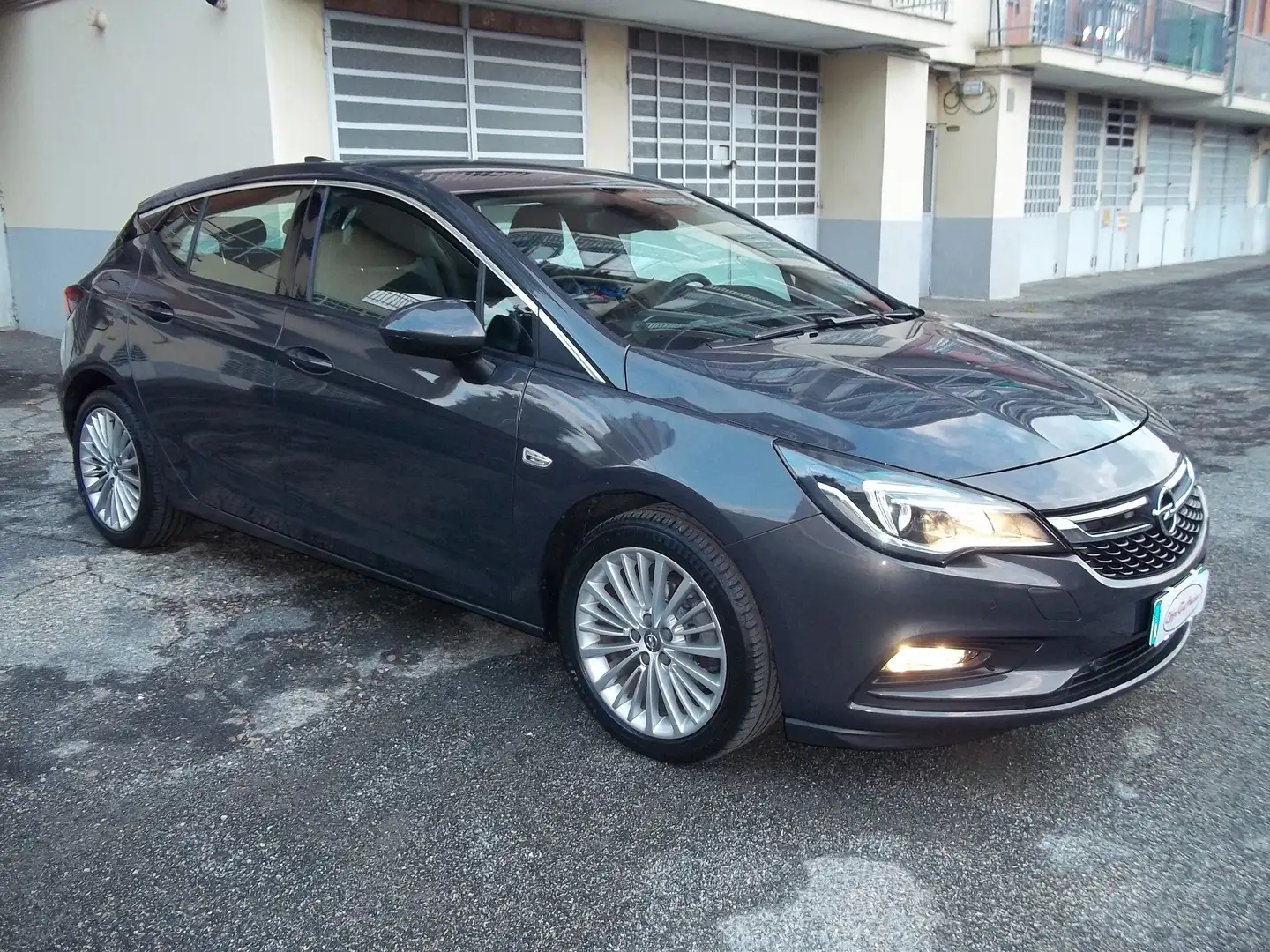 Opel Astra Astra 1.0 Turbo Ecoflex Innovation 5p Euro 6B Grau - 2