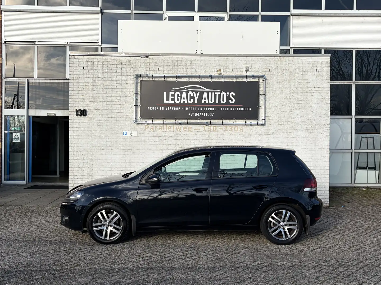 Volkswagen Golf 1.4 TSI Highline - Cruise Control - Vol opties - Zwart - 2