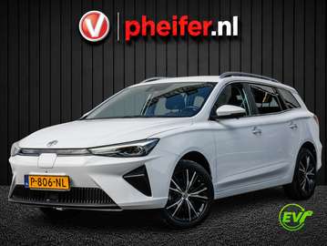 Electric Standard Range Luxury 50 kWh SOH 88% Leer
