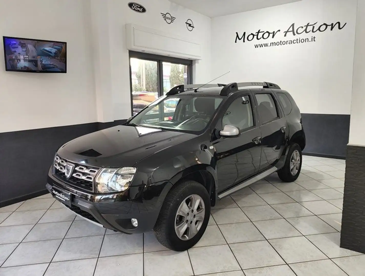 Dacia Duster 1.5 dci Laureate 4x2 s Schwarz - 2