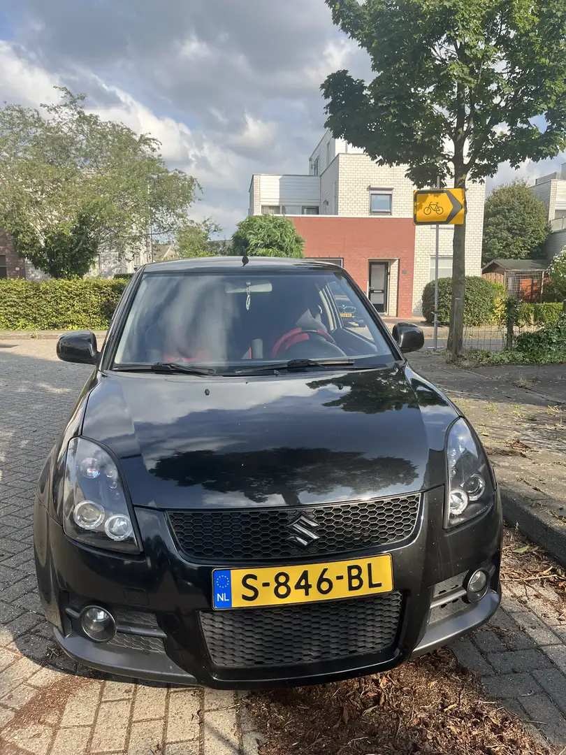 Suzuki Swift 1.6 Sport Noir - 2