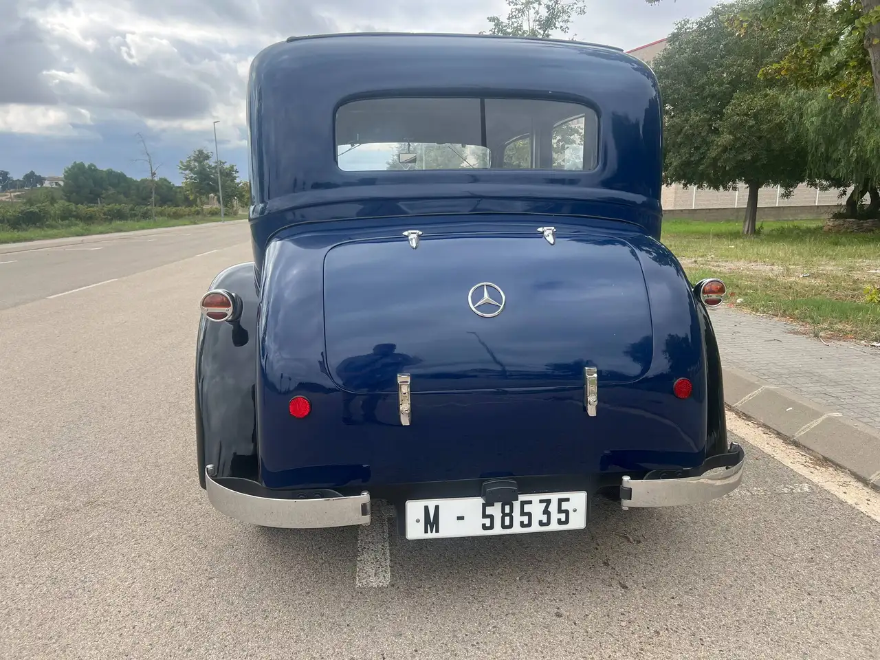 Mercedes-Benz 170 W21 200 PULLMAN LIMOUSINE, foto 4