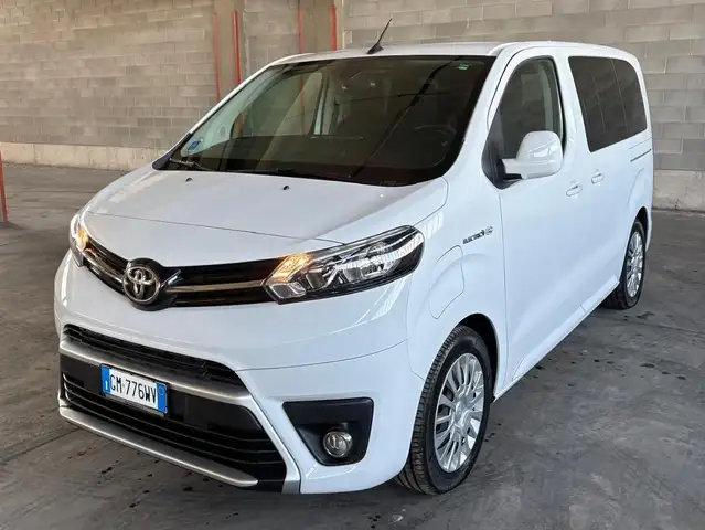 Toyota Proace VERSO EL.50KWH L0 COMP D LOU