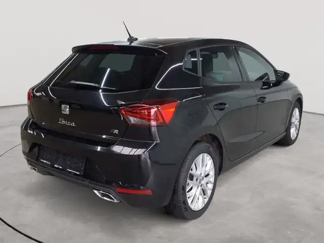 SEAT Ibiza view 4