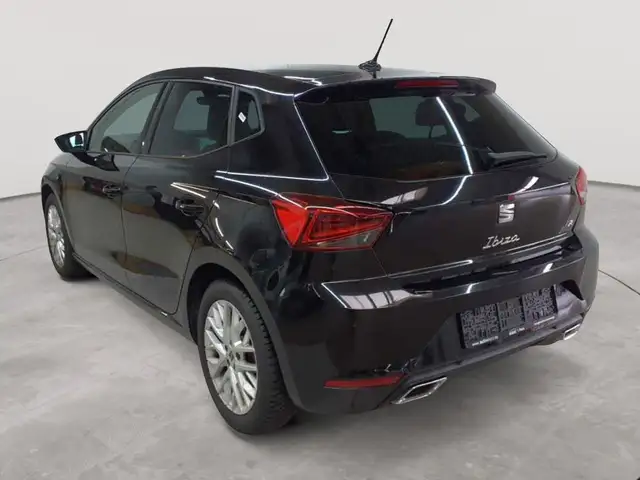 SEAT Ibiza view 5