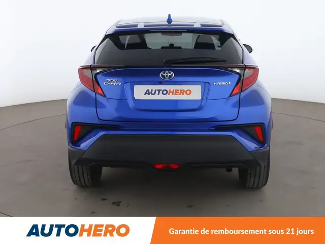Toyota C-HR view 5