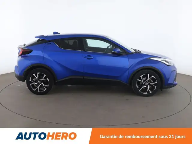 Toyota C-HR view 7