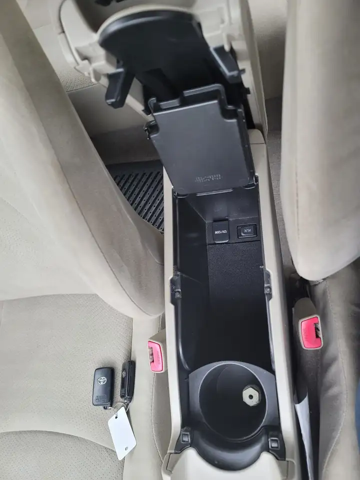 Toyota Prius снимка Toyota Prius