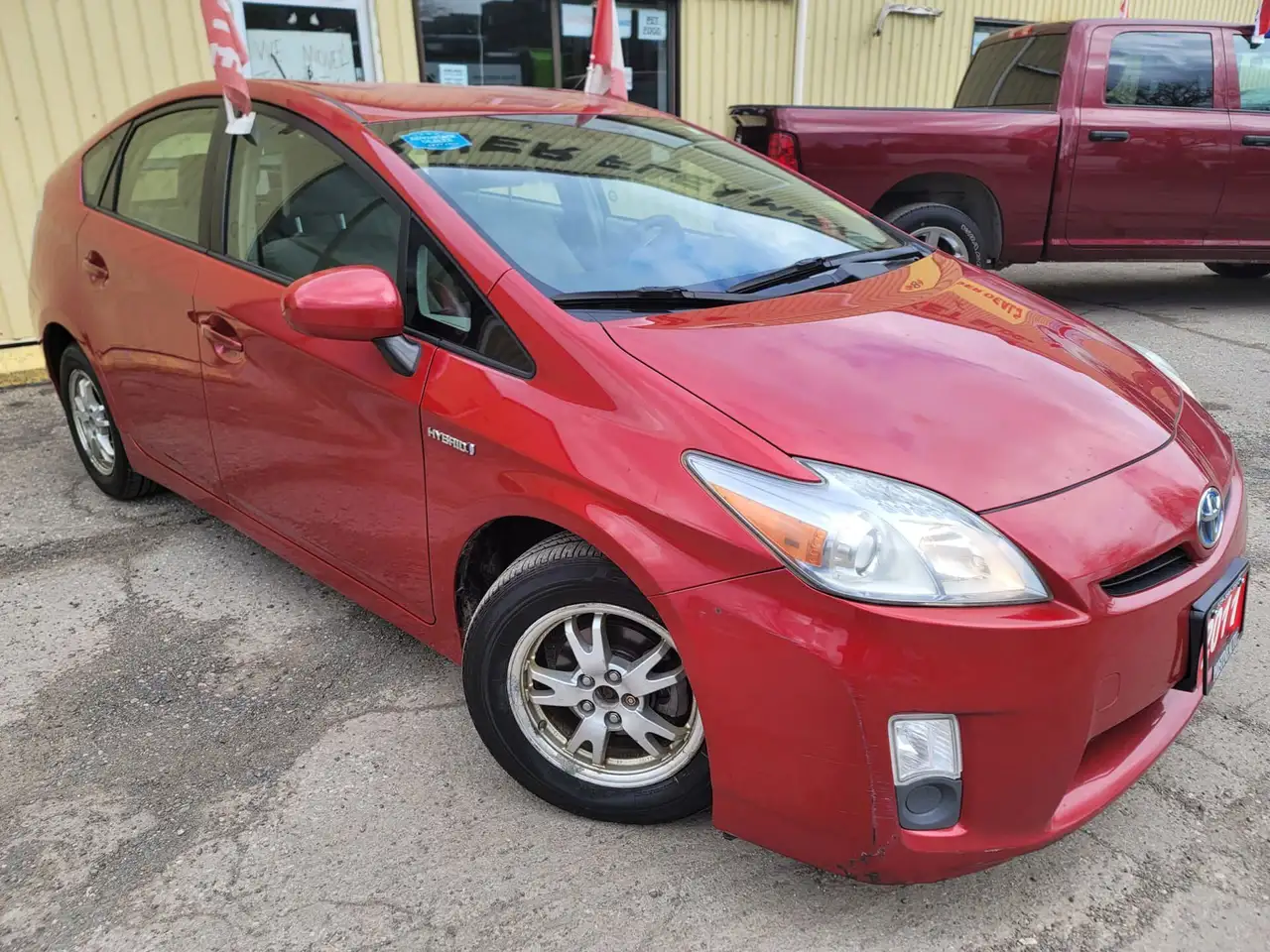 Toyota Prius снимка Toyota Prius