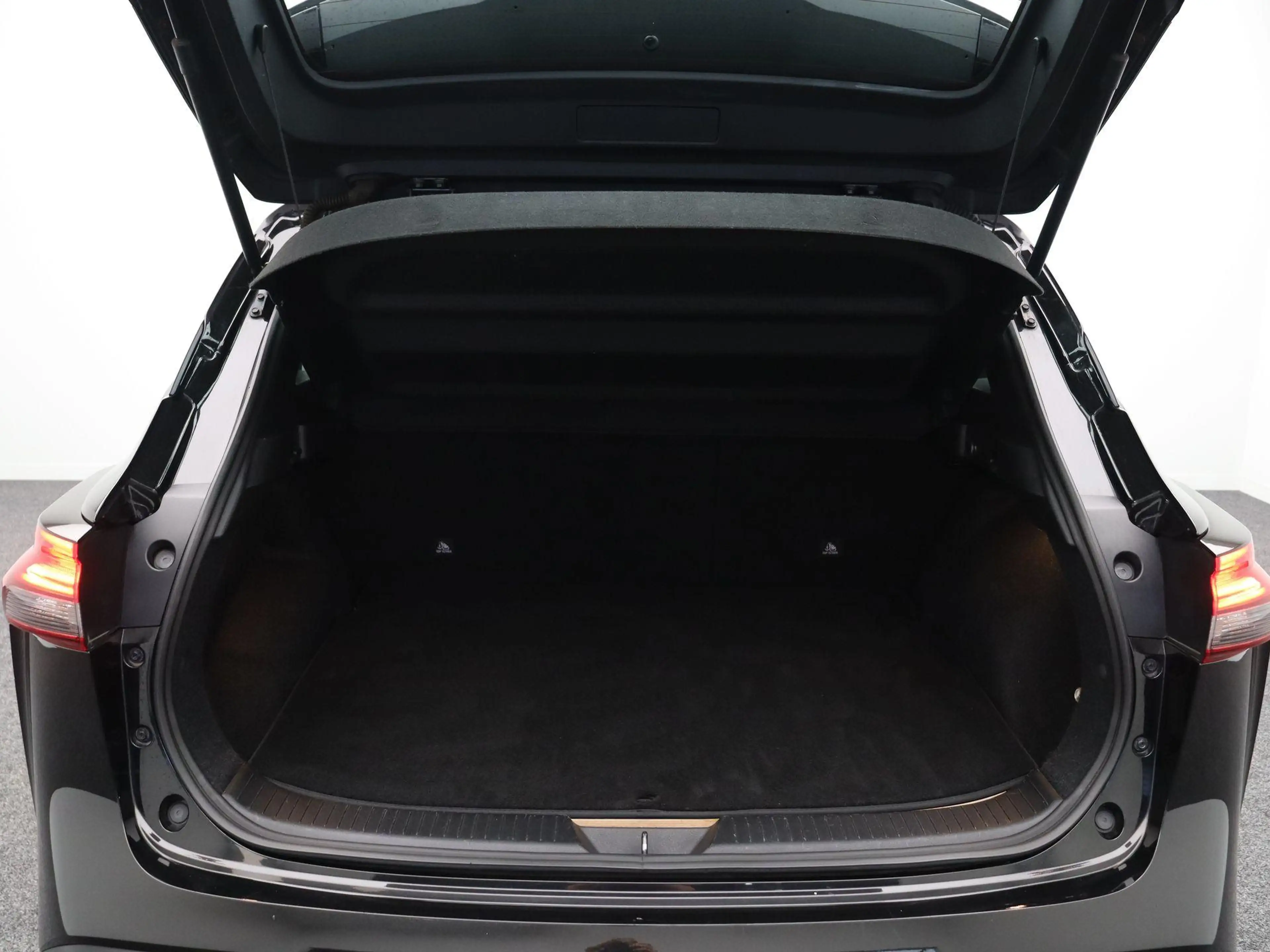 Nissan Qashqai 158pk MHEV Xtronic Acenta | Trekhaak | 360 ° Camer — photo 15