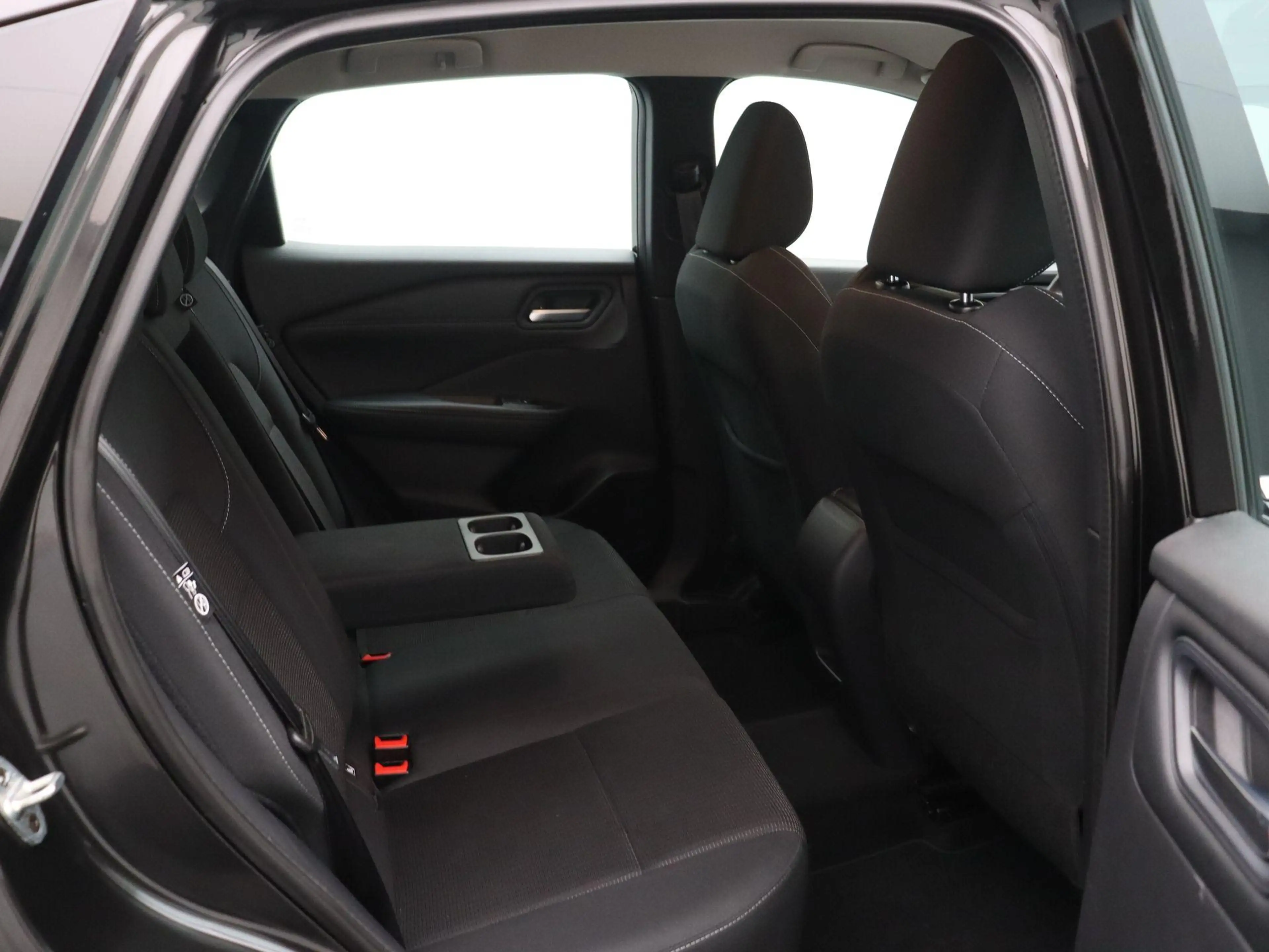 Nissan Qashqai 158pk MHEV Xtronic Acenta | Trekhaak | 360 ° Camer — photo 8