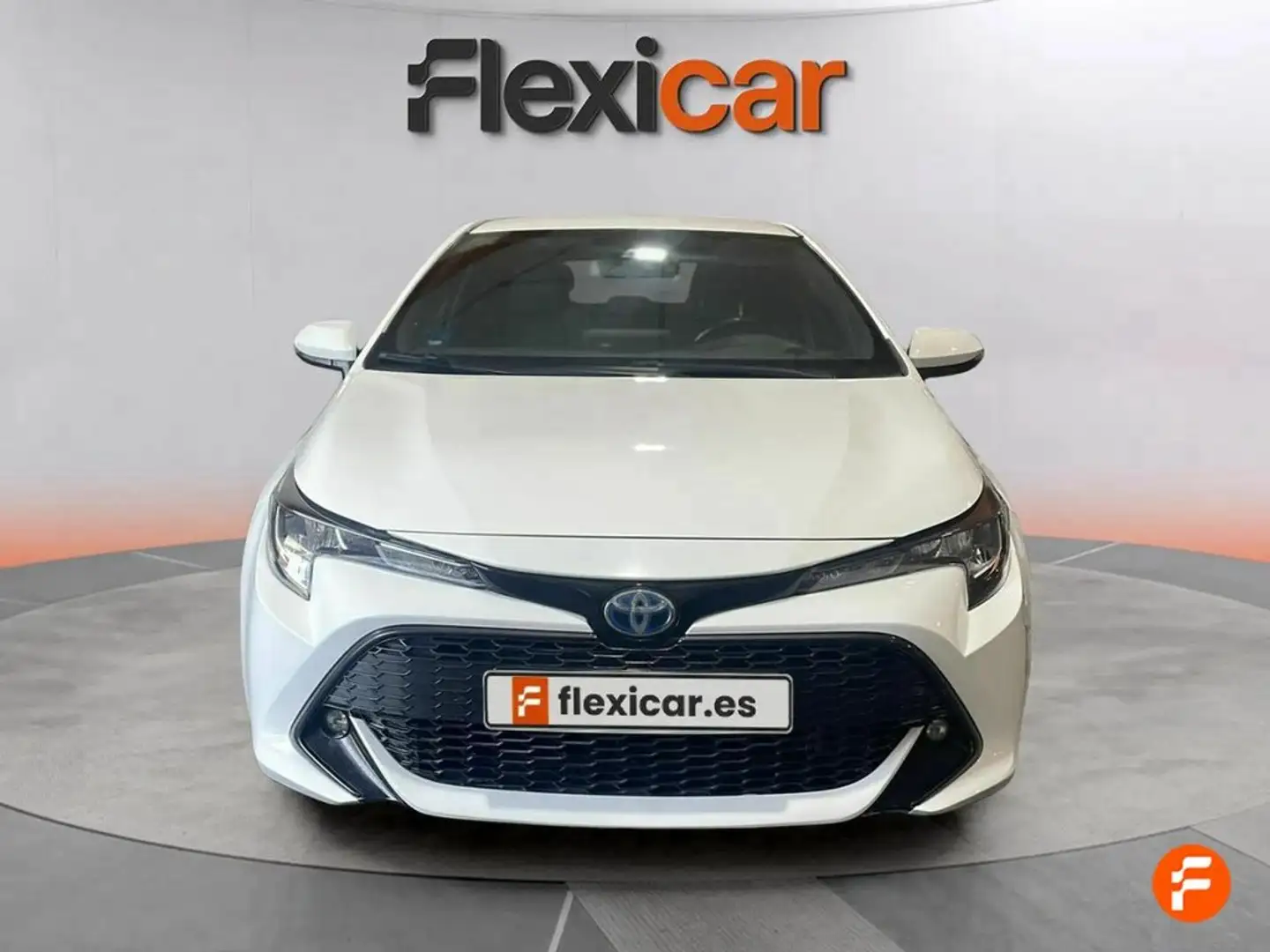 Toyota Corolla 125H Active Tech Blanco - 2