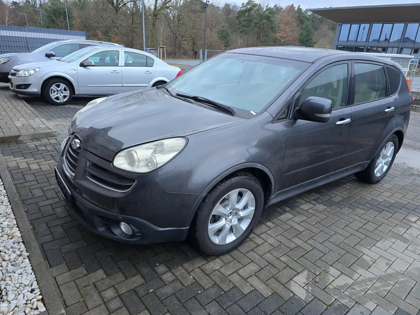 Subaru Tribeca Comfort Grau - 1