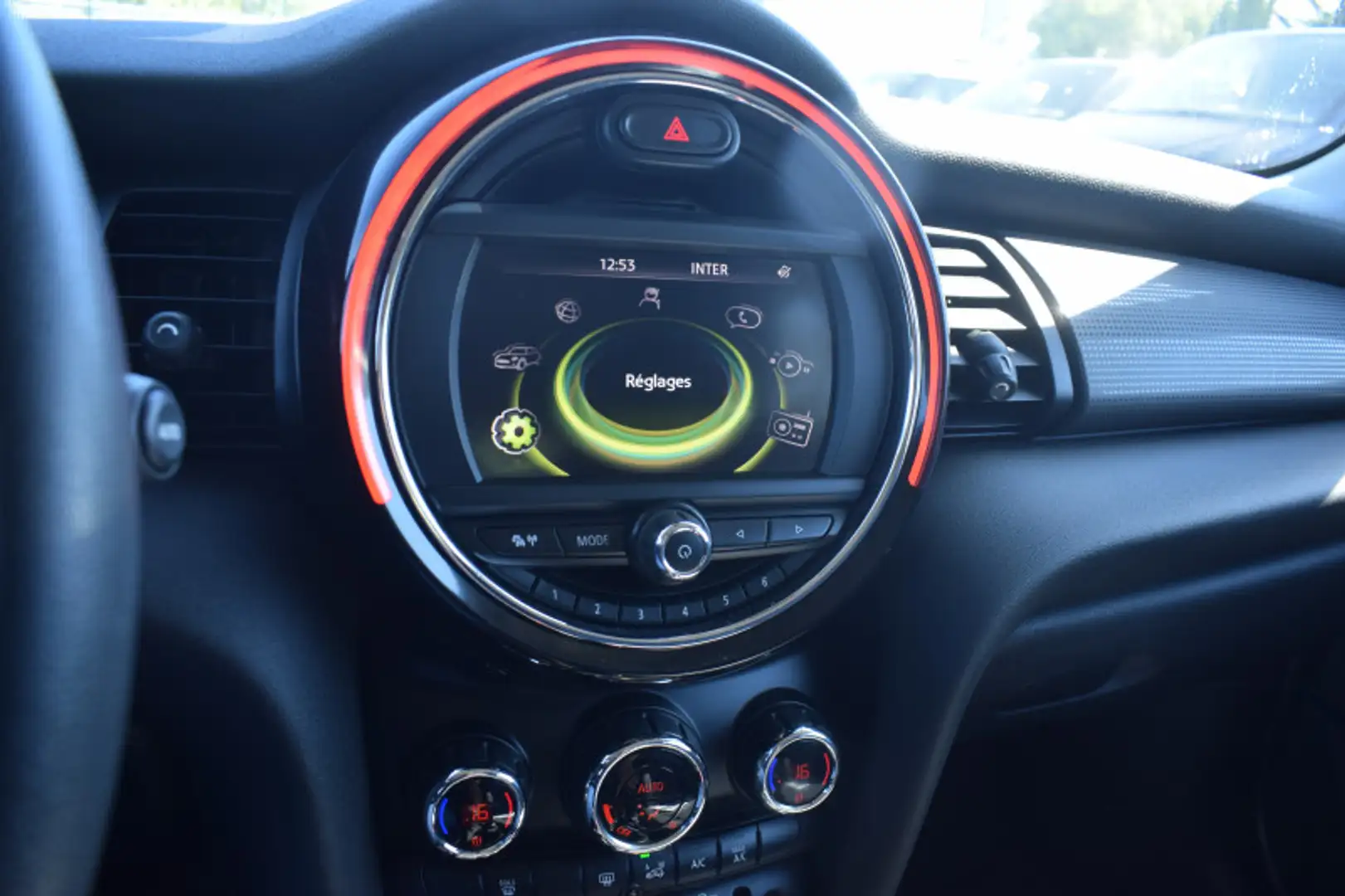 MINI Cooper D COOPER D 116CH Blanc - 2