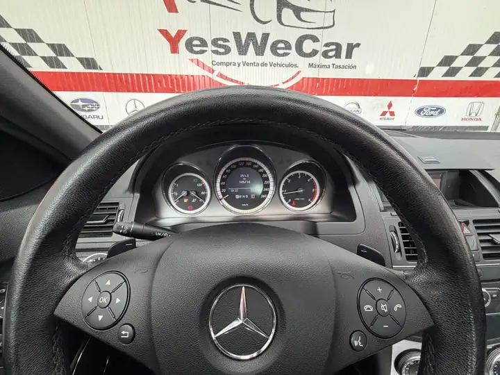 Mercedes-Benz Clase C 2009, foto 19