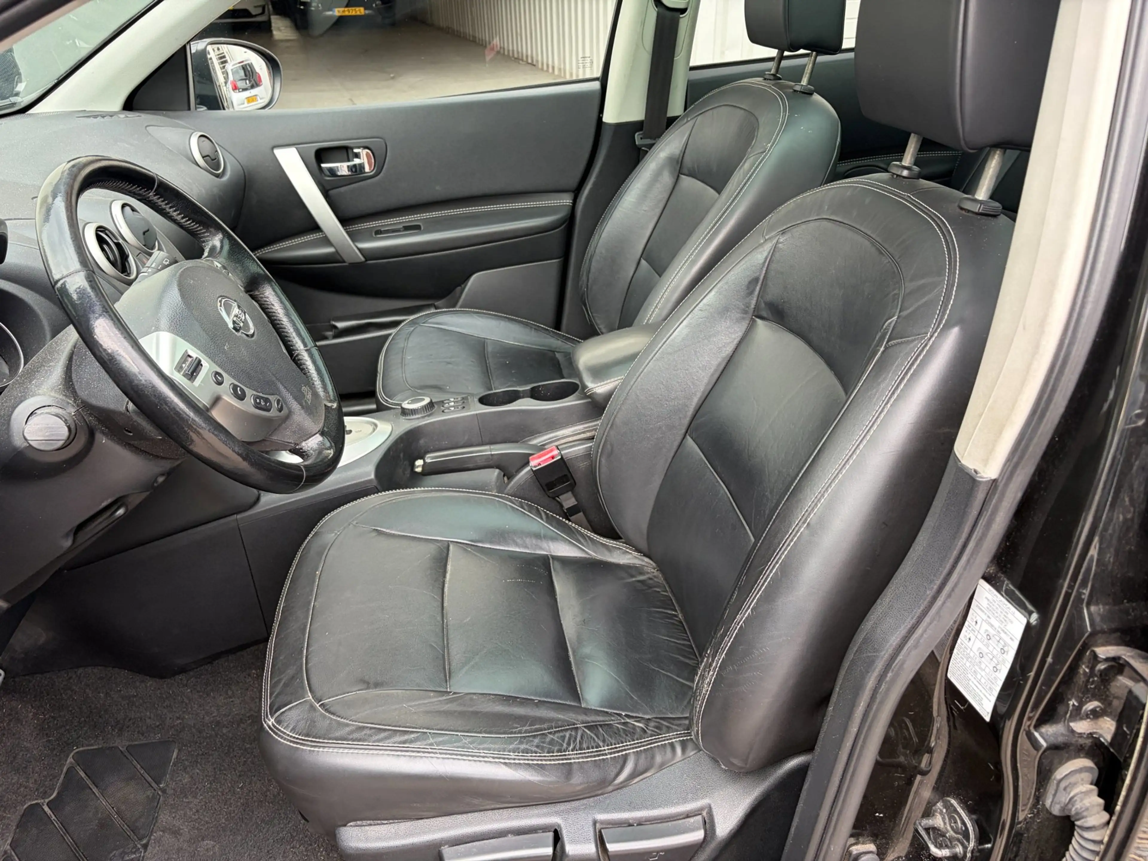Nissan Qashqai+2 2.0 Connect Edition 4WD 7P Leer — photo 11
