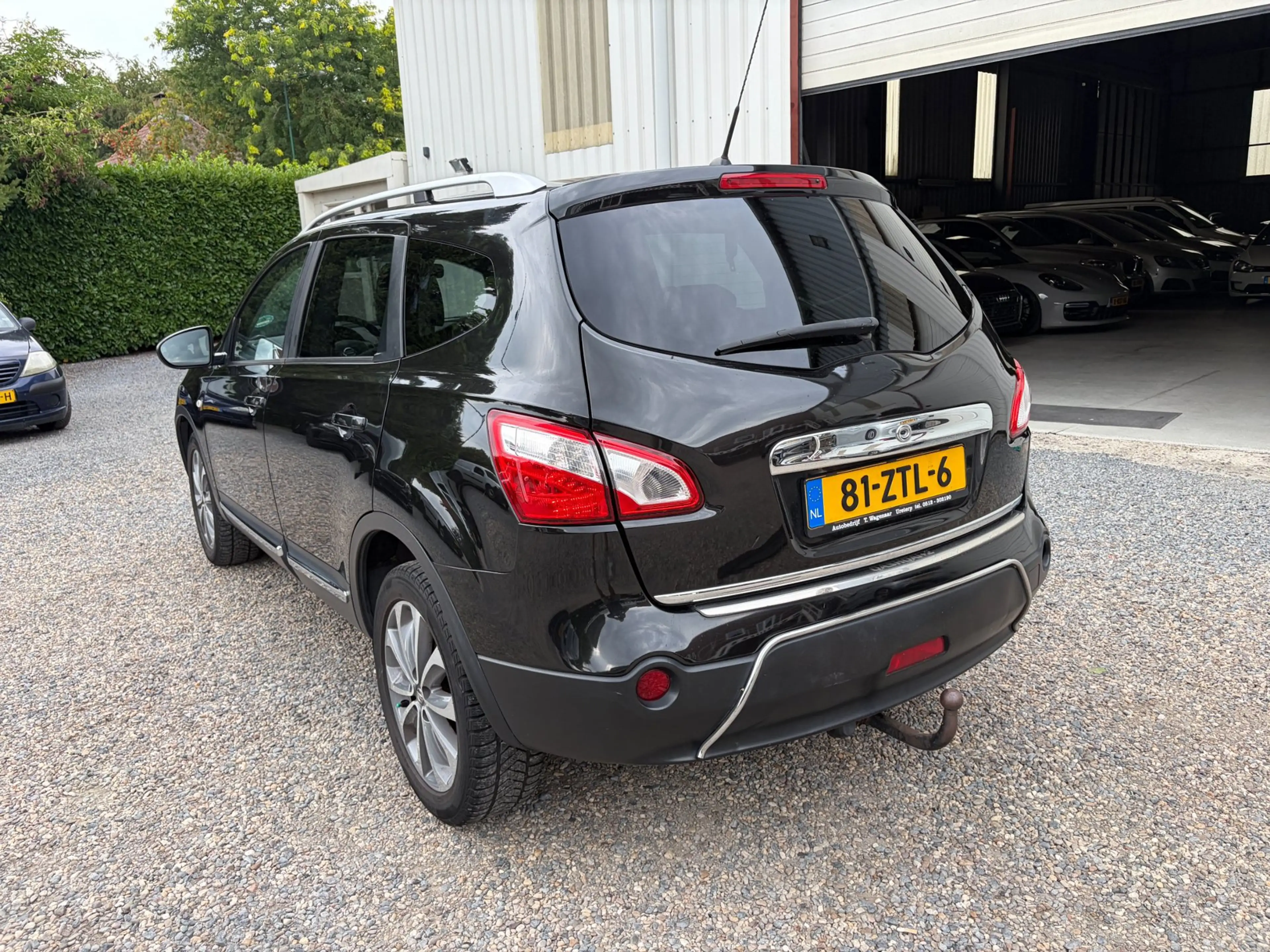 Nissan Qashqai+2 2.0 Connect Edition 4WD 7P Leer — photo 8