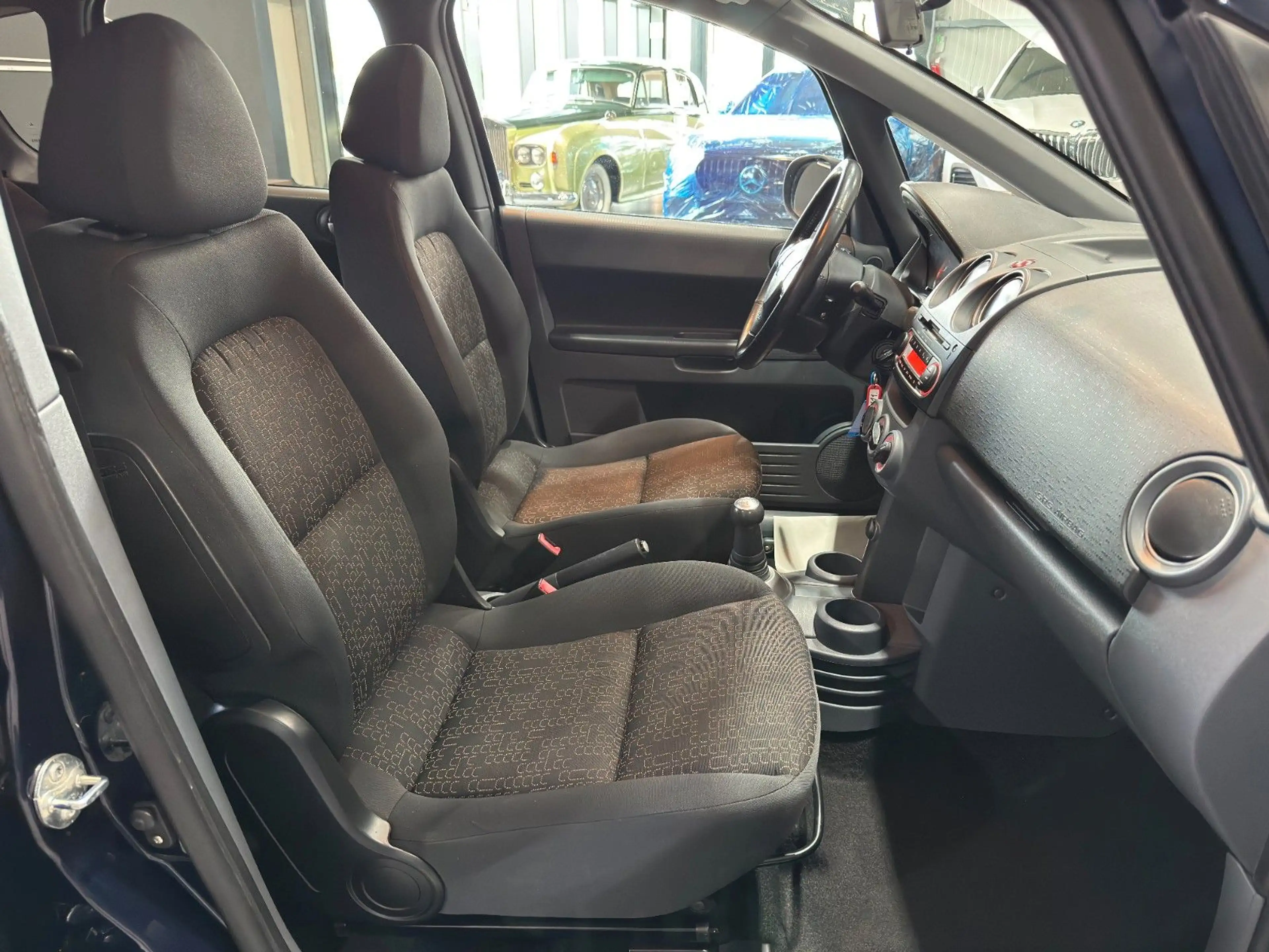 Mitsubishi Colt Lim/5-trg./Inform/RADIO/KLIMA/1.HAND/SITZHE — photo 12