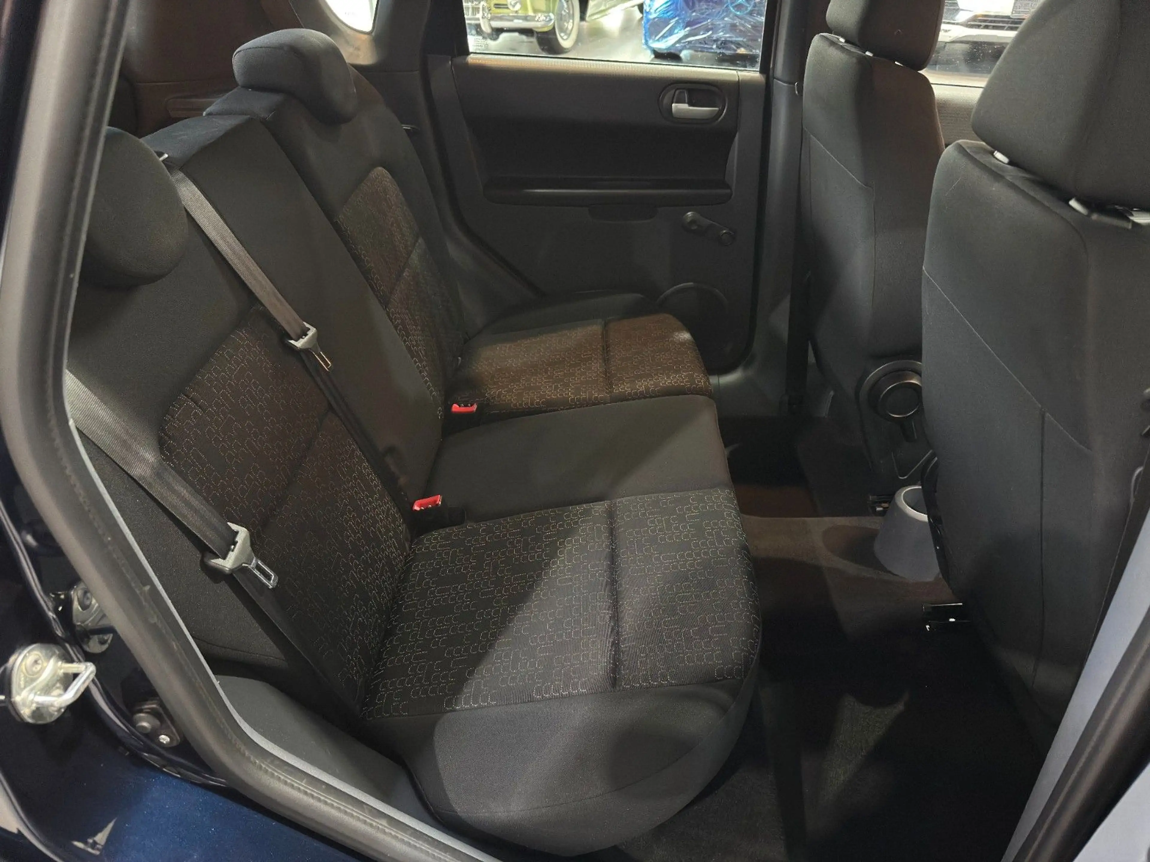 Mitsubishi Colt Lim/5-trg./Inform/RADIO/KLIMA/1.HAND/SITZHE — photo 14