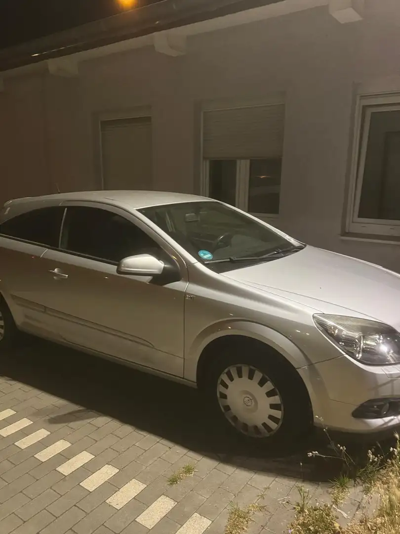 Opel Astra Cabrio 1.6 16V Linea Rossa - 1
