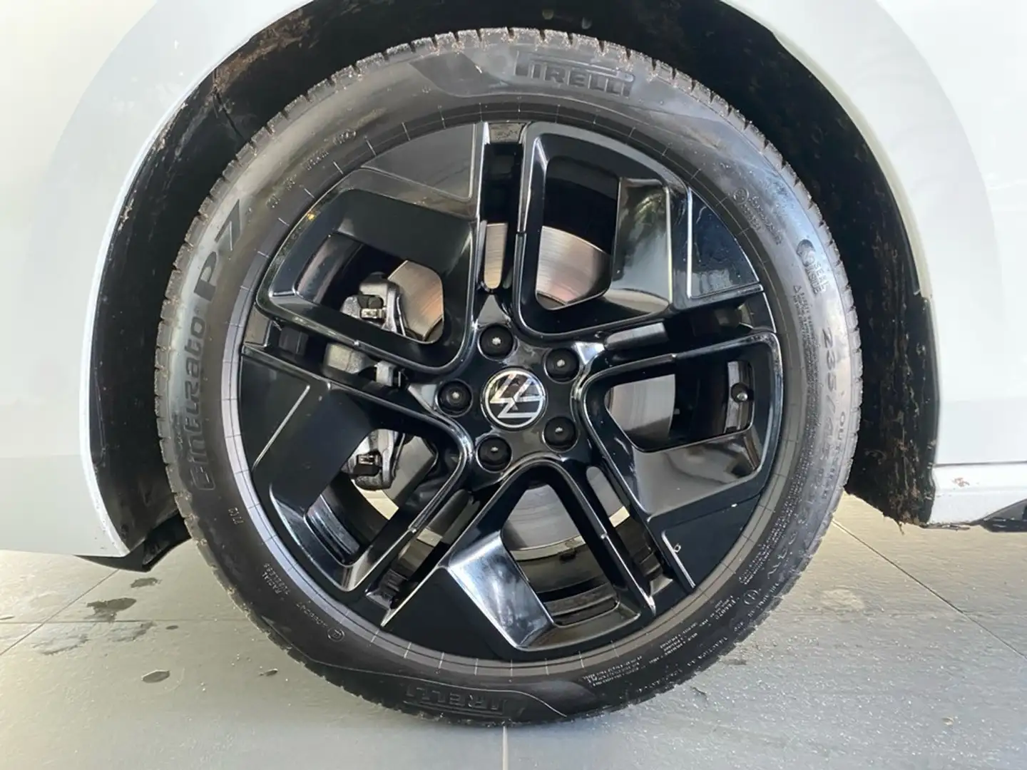 Volkswagen Passat Variant 2.0 TDI DSG 4M R-Line AHK+PANO+STANHZG Weiß - 2