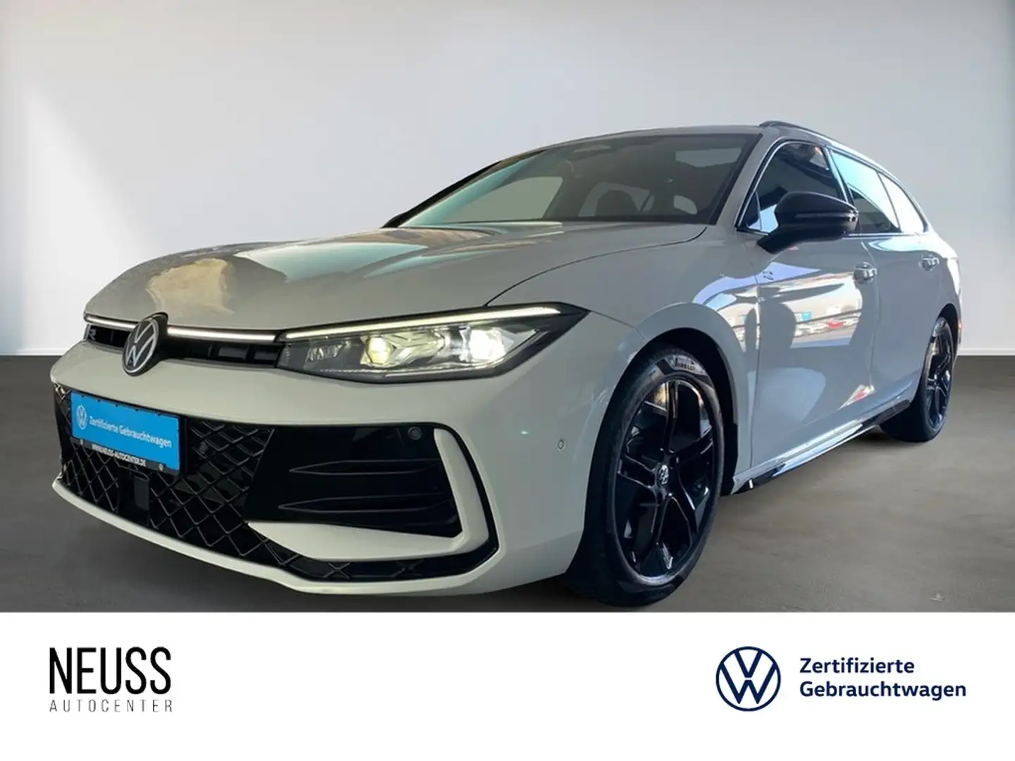 Volkswagen Passat Variant 2.0 TDI DSG 4M R-Line AHK+PANO+STANHZG Weiß - 1