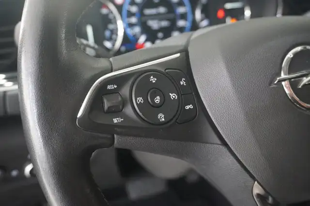 Opel Insignia view 14
