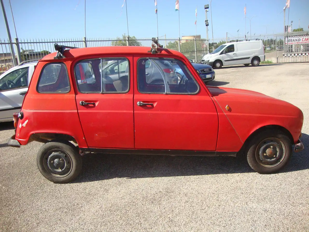 Renault R 4 900, foto 3