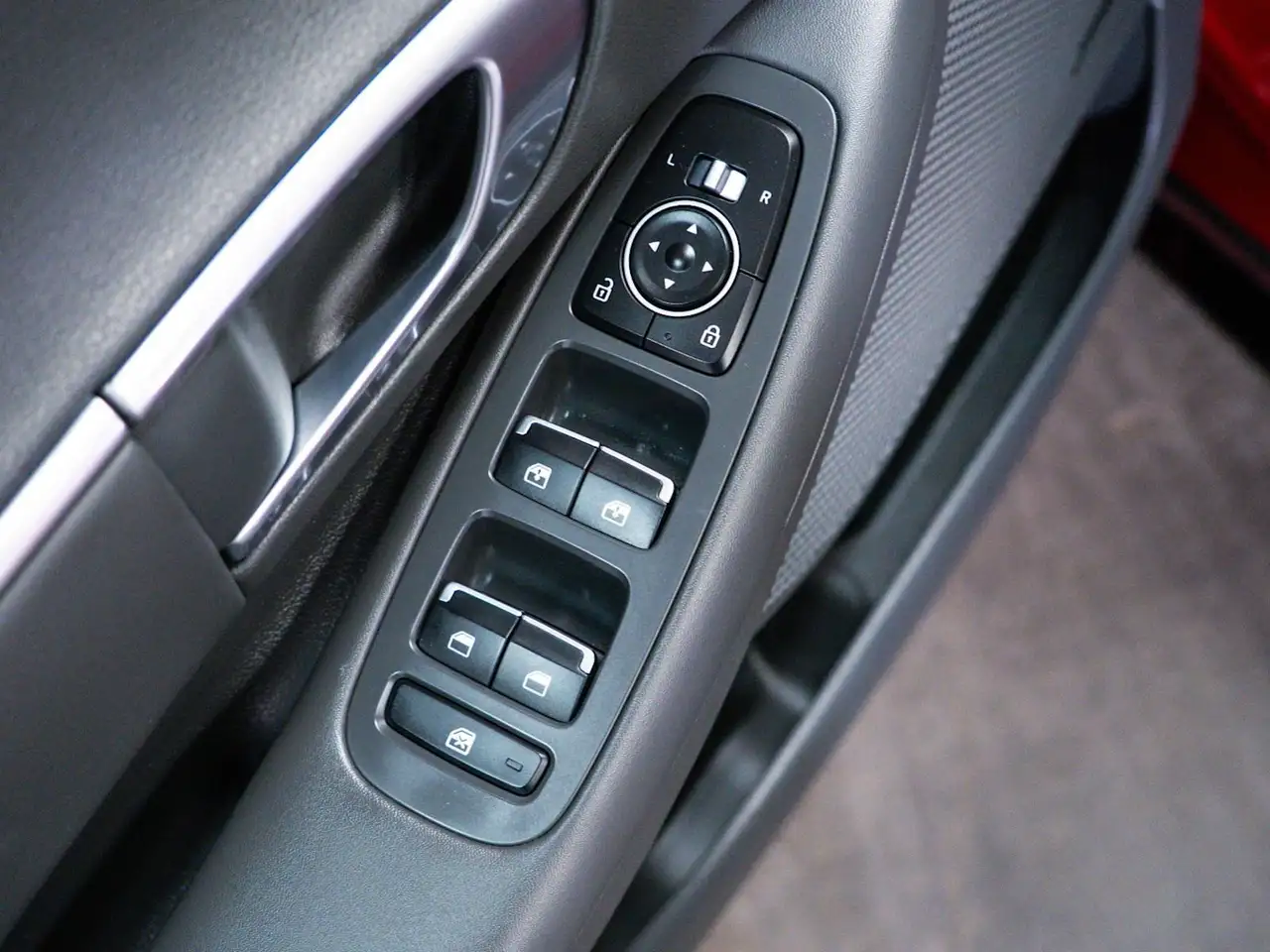Hyundai SONATA снимка Hyundai SONATA