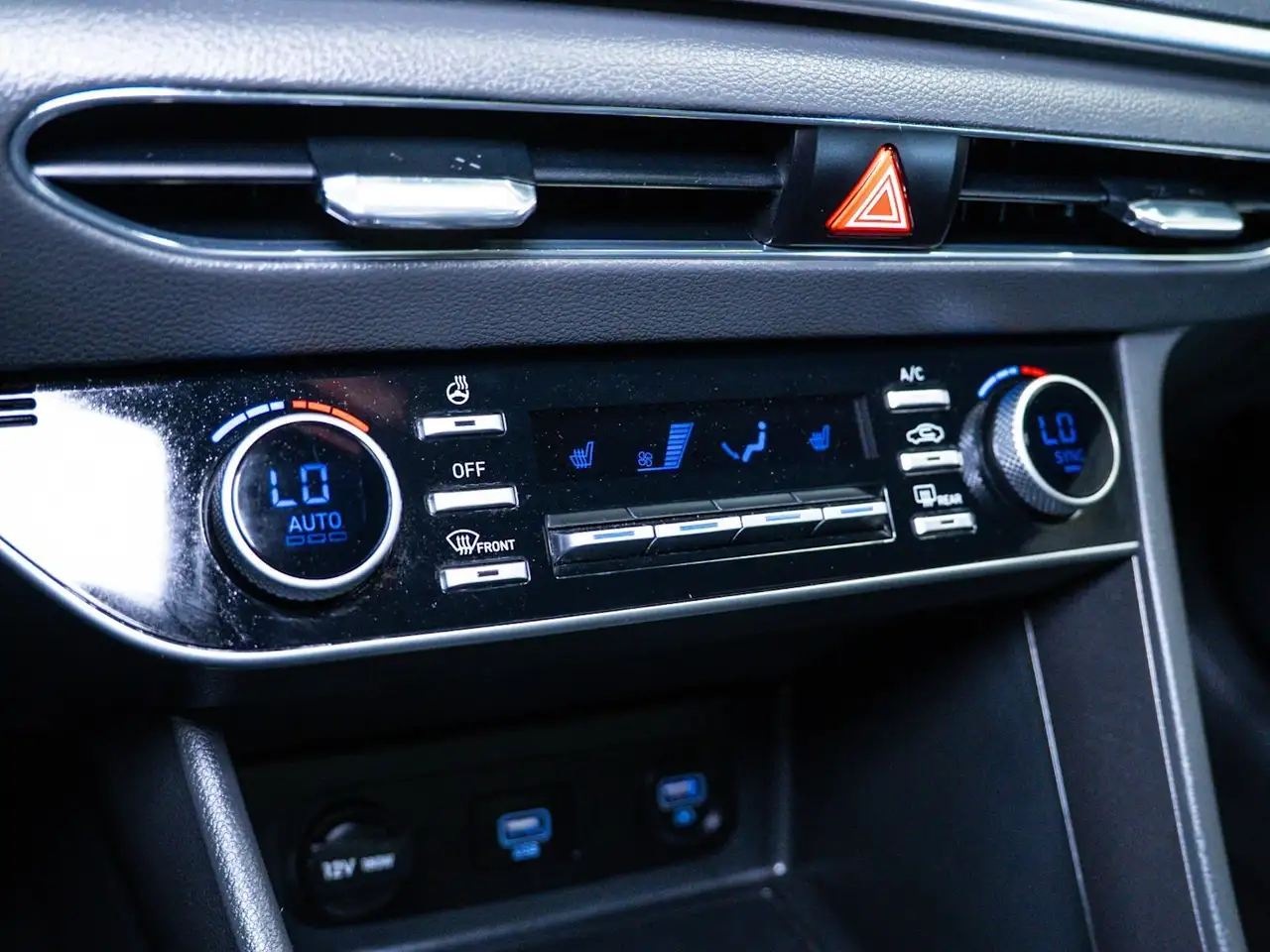 Hyundai SONATA снимка Hyundai SONATA