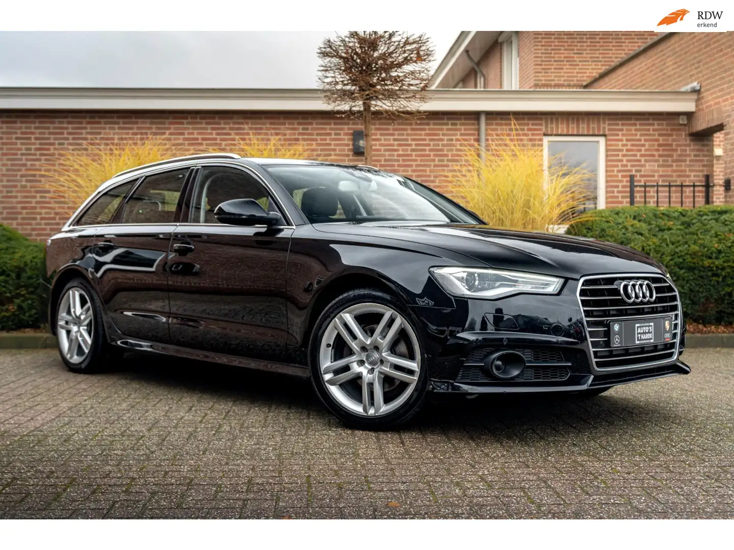 Audi A6 Avant 1.8 TFSI ultra 190 PK Adaptive Trekhaak Pano Schwarz - 1