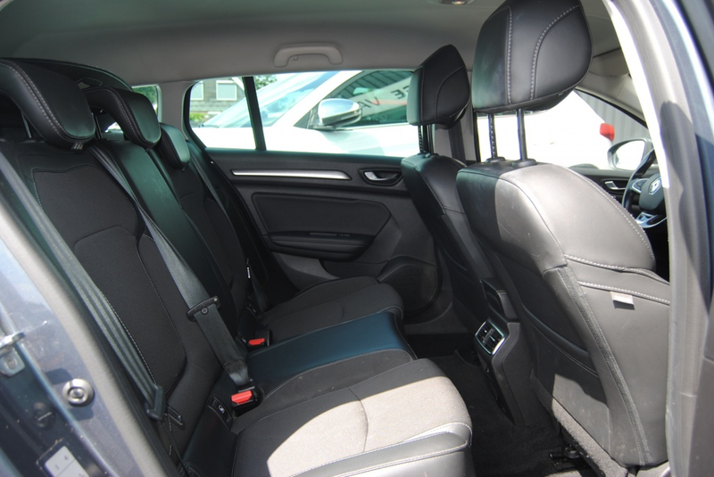 Renault Megane Estate 1.6 ET PH 160 BnsEdO — photo 8
