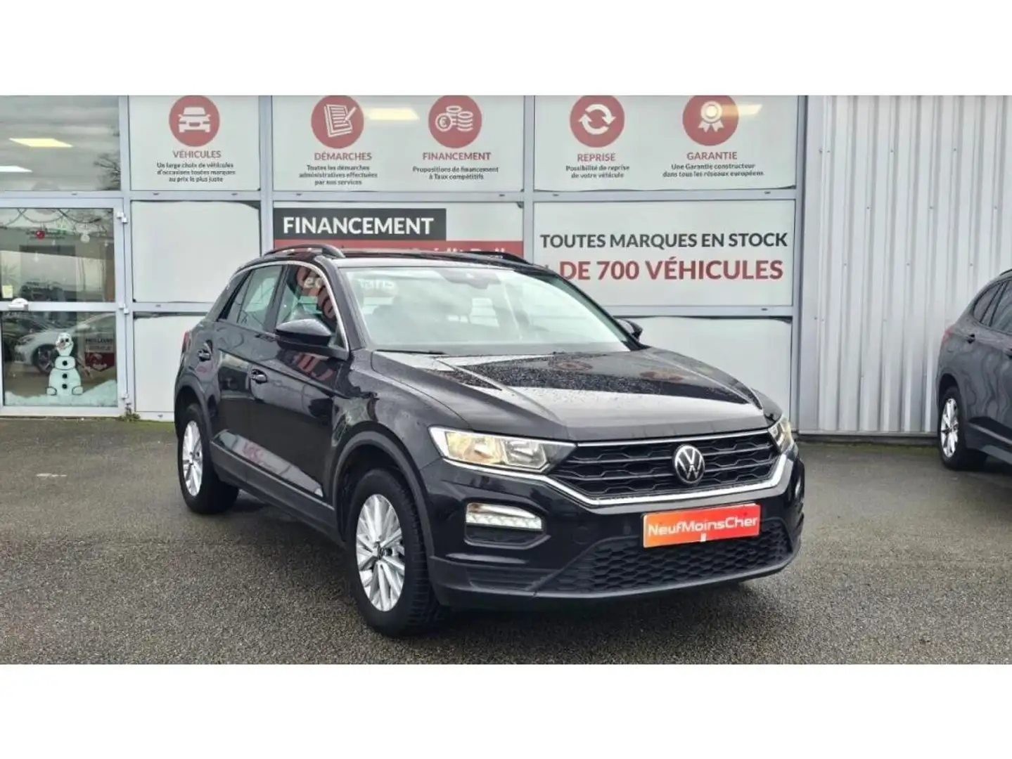 Volkswagen T-Roc Active 2.0 TDI 115cv + Carplay sans fil + Clim automatique + Navigation Discover Media Schwarz - 1