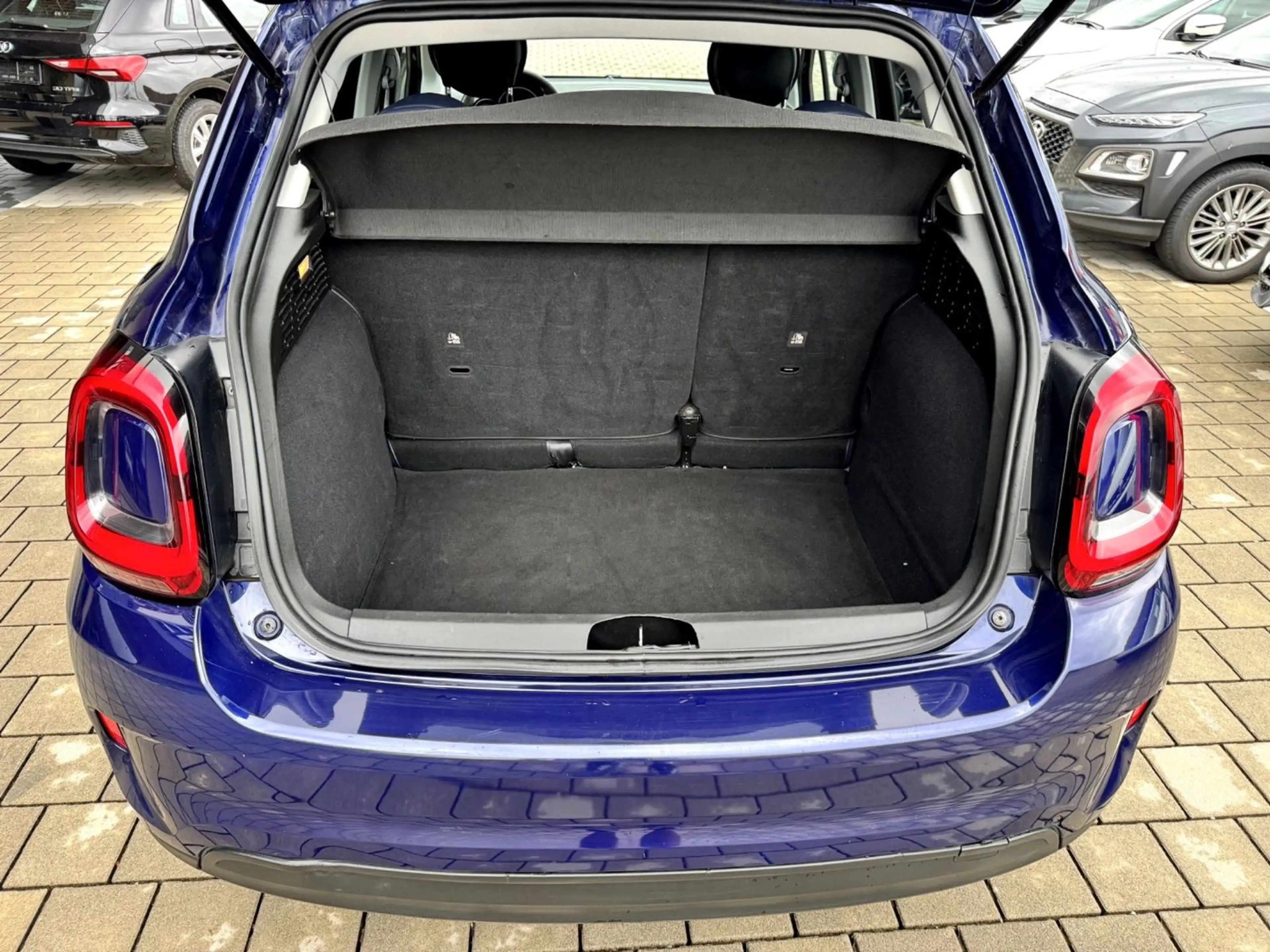 Fiat 500X 1.0 GSE Club 4x2 (EURO 6d) — photo 9