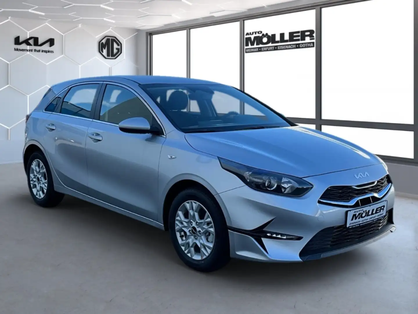 Kia Ceed / cee'd Vision % 1.0T Navi PDC Klima SHZG DAB+ LED Rückfah Argent - 2