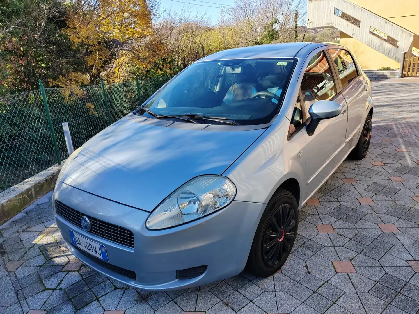 Fiat Grande Punto 5p 1.4 Dynamic 77cv - 1