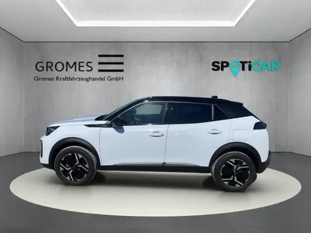 Peugeot 2008 view 6