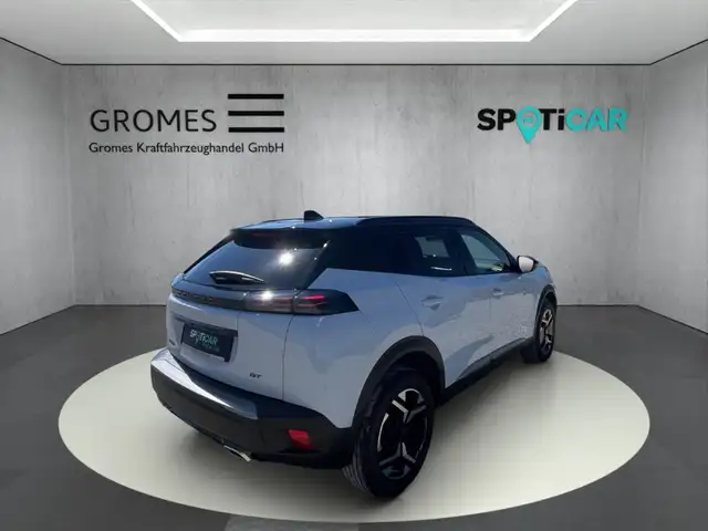 Peugeot 2008 view 3