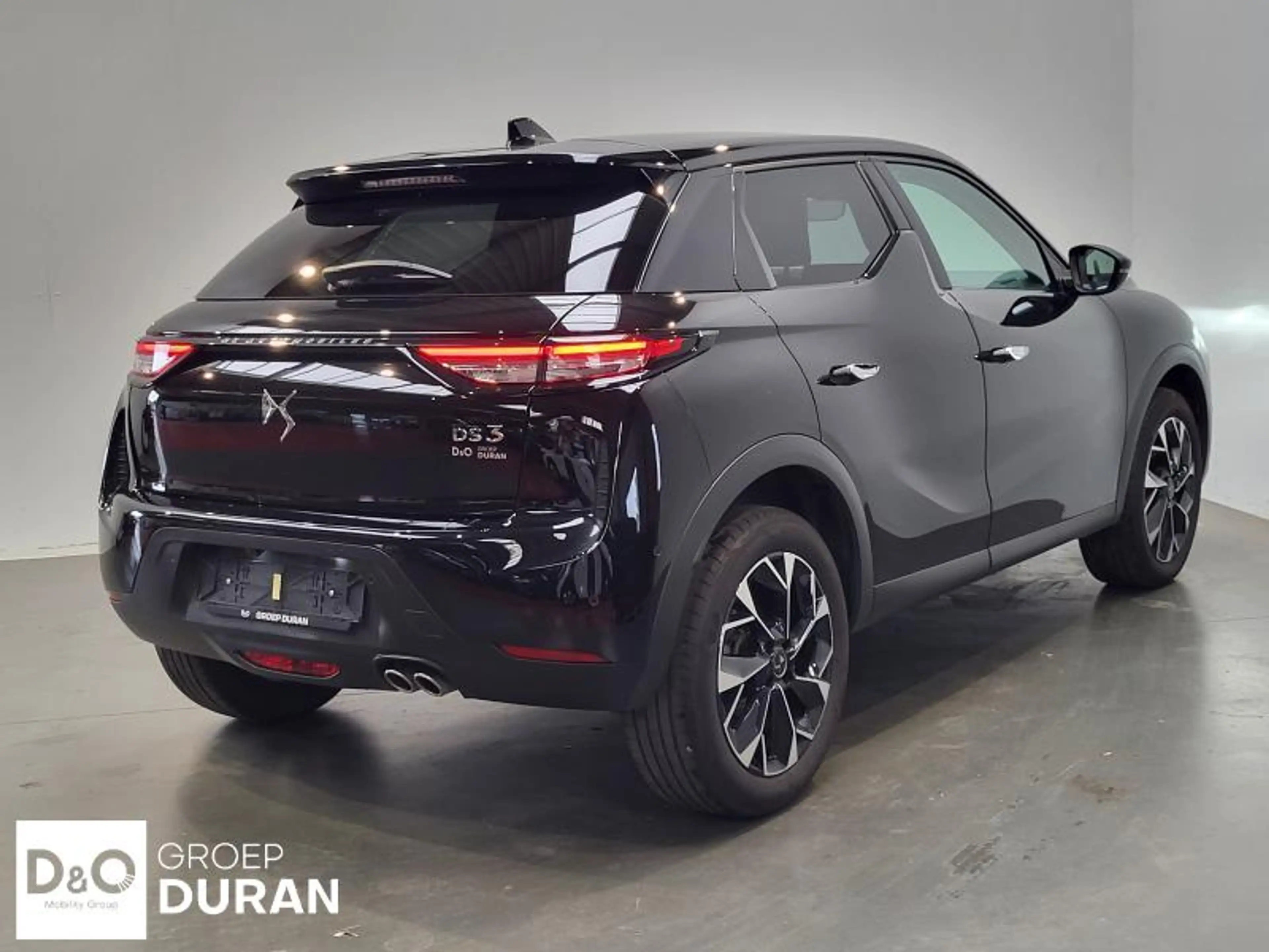 DS Automobiles DS 3 Etoile 1.2 Hybrid e-dcs6 — photo 7