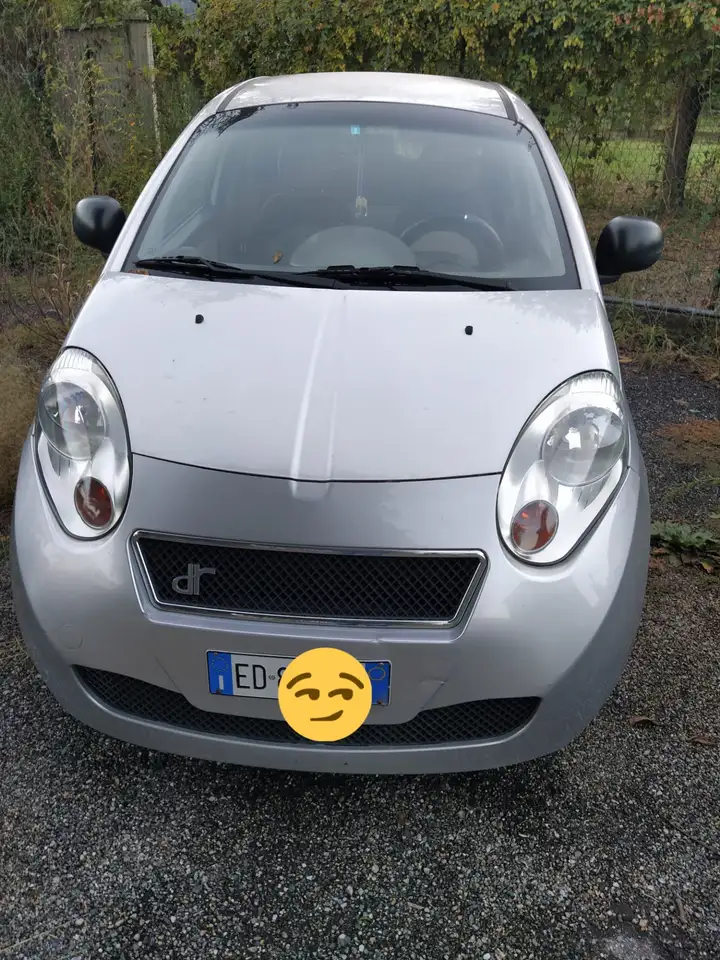DR Automobiles DR1.0