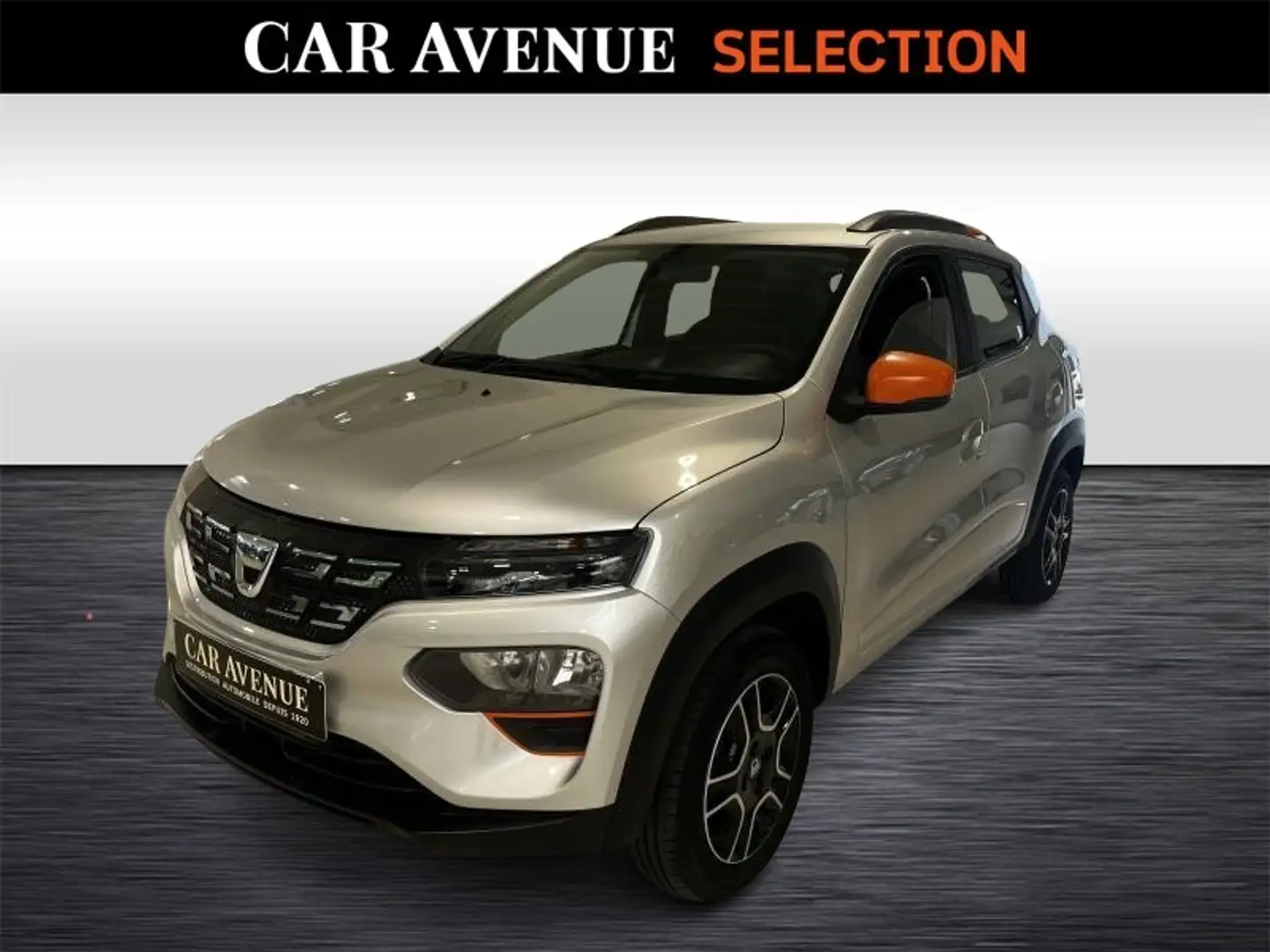 Dacia Spring Comfort Plus Gris - 1
