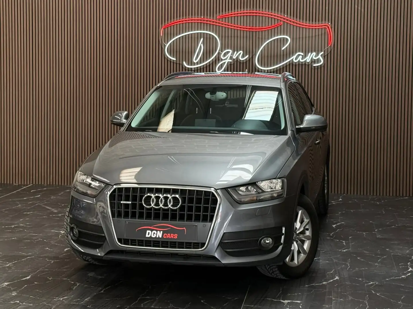 Audi Q3 Q3 2.0 TDi Quattro Gris - 1