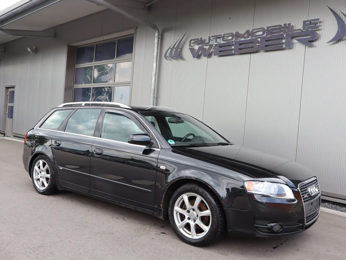 Audi A4 Avant 2.0 TDI DPF *S-LINE SPORTPAKET*AHK*17"LM-FLG Schwarz - 1