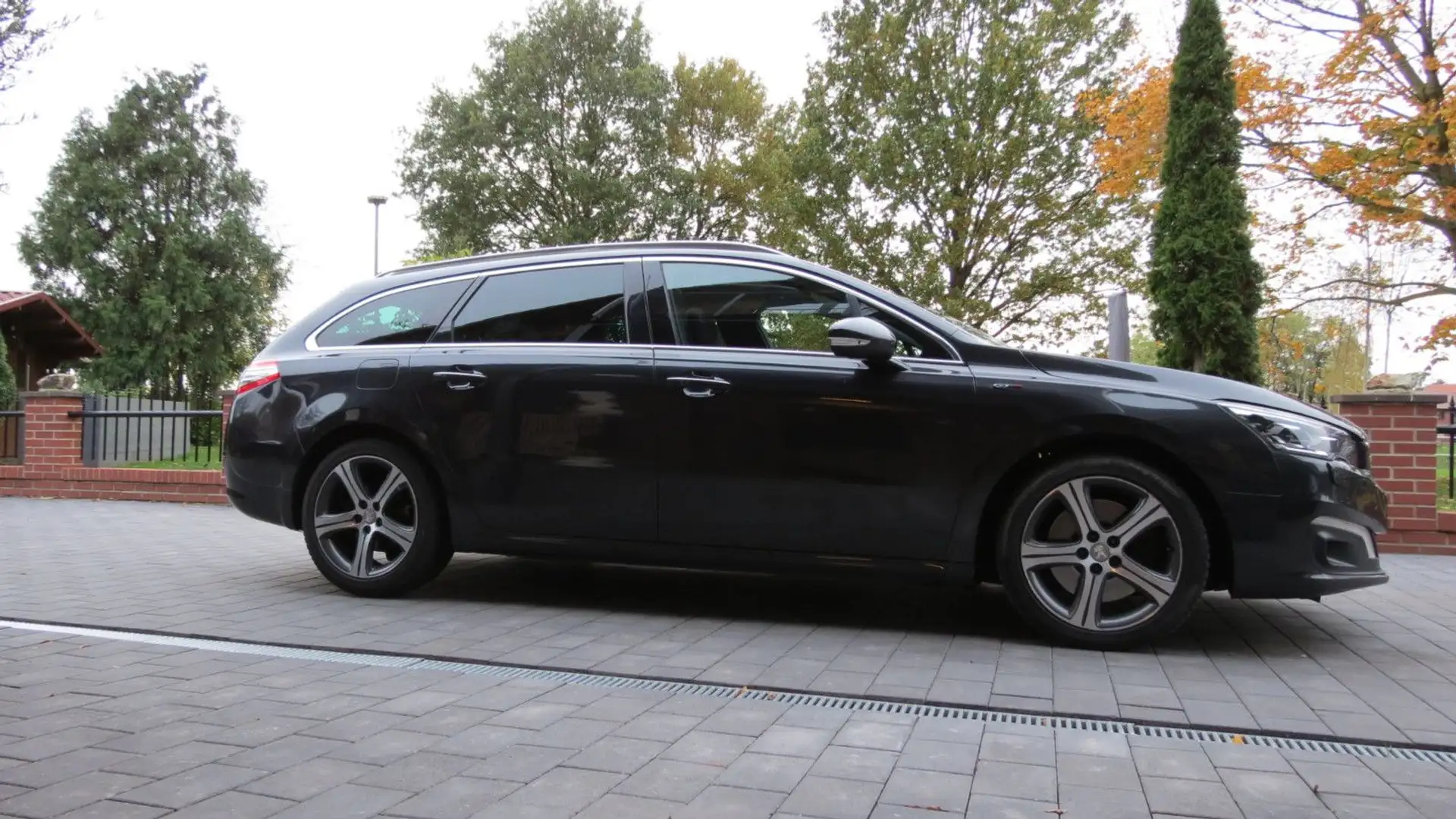 Peugeot 508 SW GT/PANORAMA/SHZ/SPORT/HEAD-UP/AUT/ Noir - 2