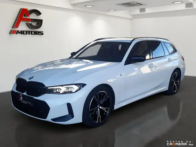 BMW 3 Series view 2