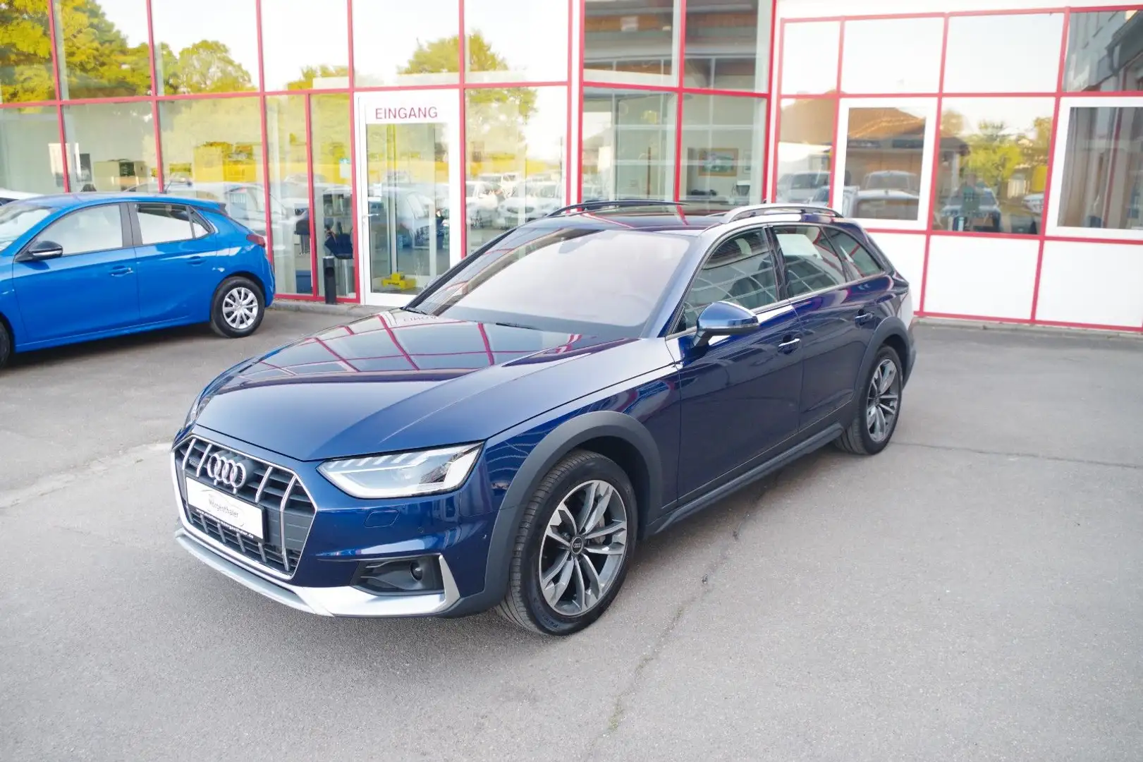 Audi A4 allroad 45 TFSI quattro,AHK,Matrix-LED,Leder Blauw - 1